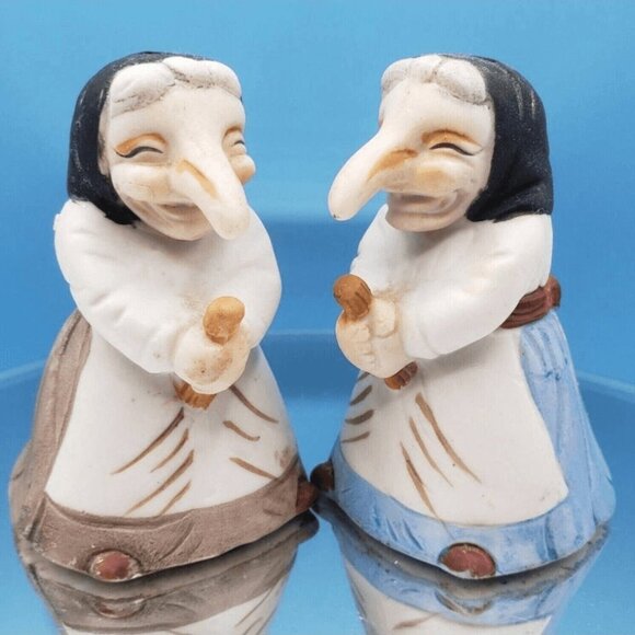 Kitchen Witch Salt & Pepper Shakers Baba Yaga Big Nose Babushka Hag Set 1970s - Picture 2 of 9